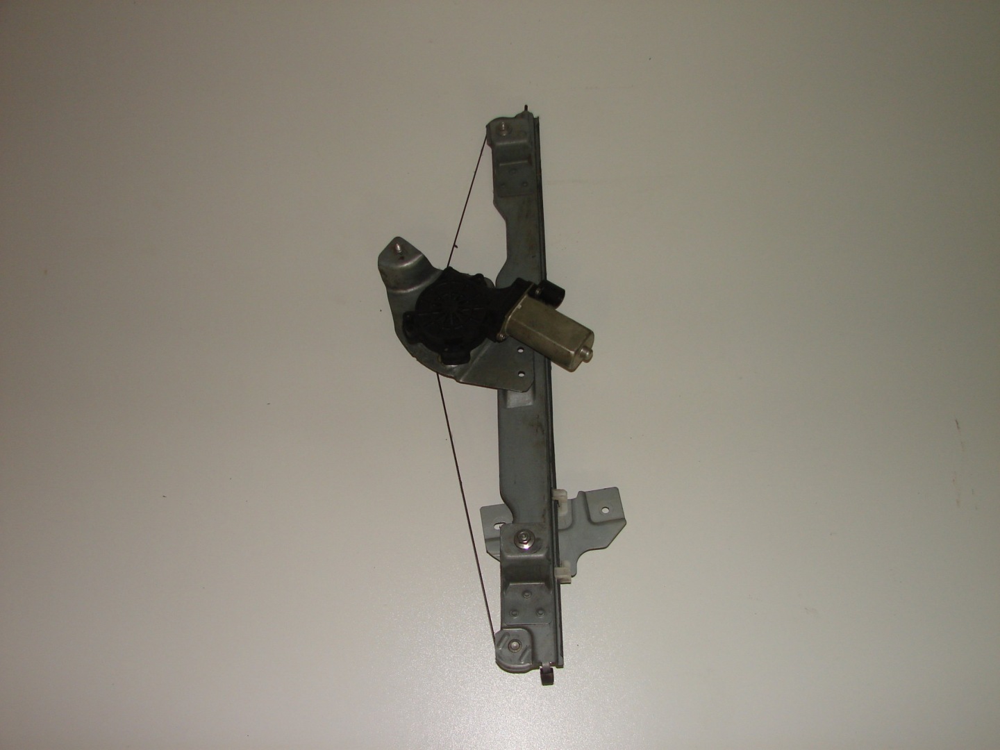 window regulator left front DACIA SANDERO