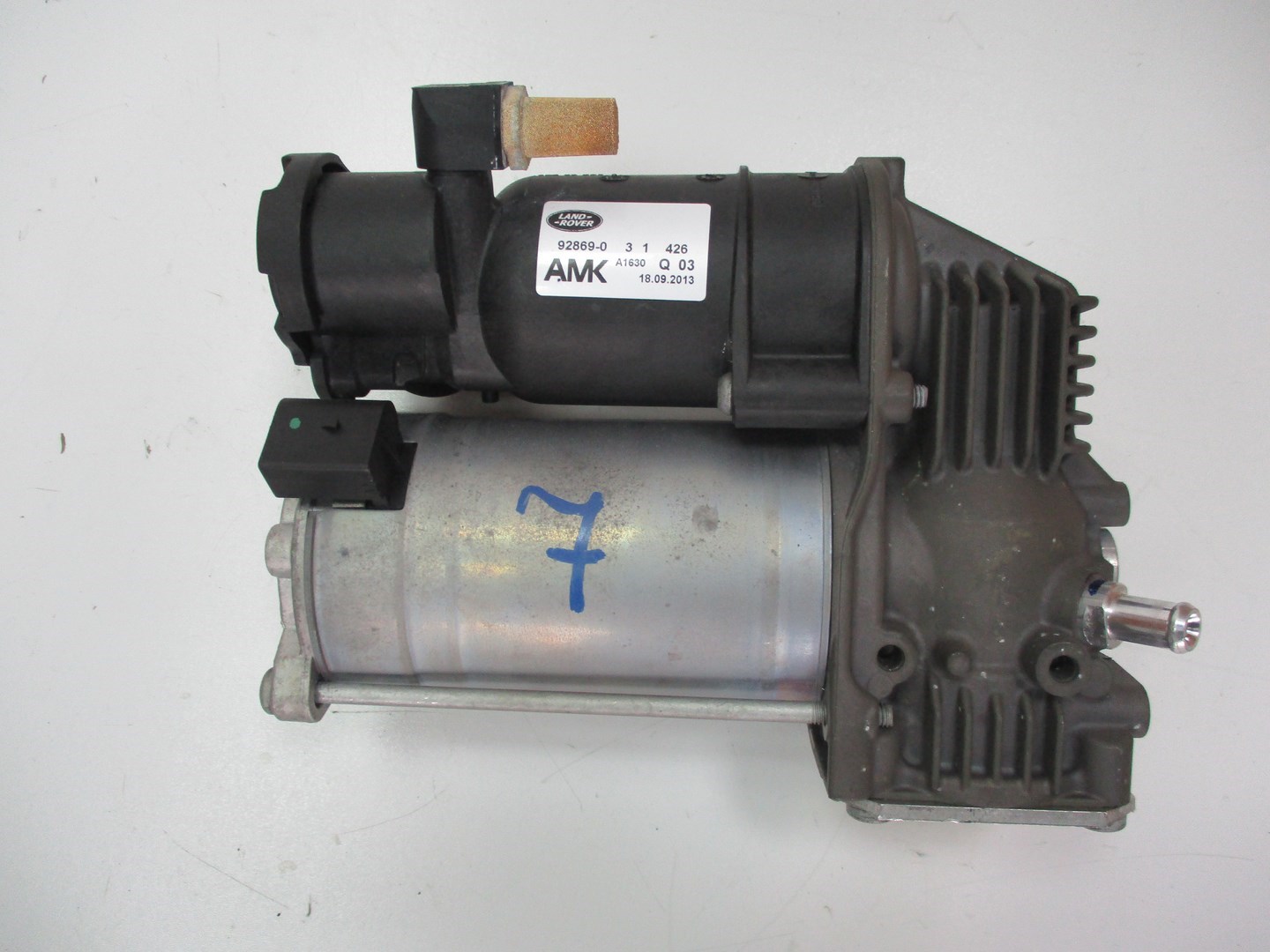 POMPA DELLA SOSPENSIONE 92869-031426 DISCOVERY SPORT