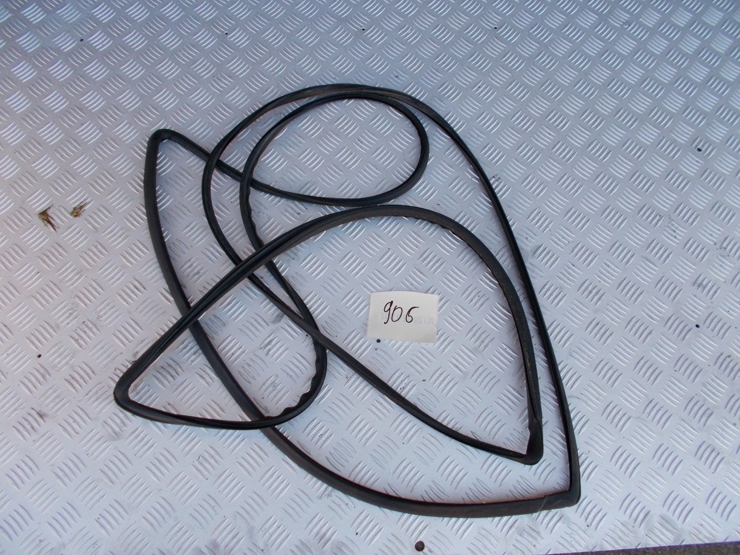 MERCEDES SPRINTER 906 VW CRAFTER gasket windows CZOLOWEJ original
