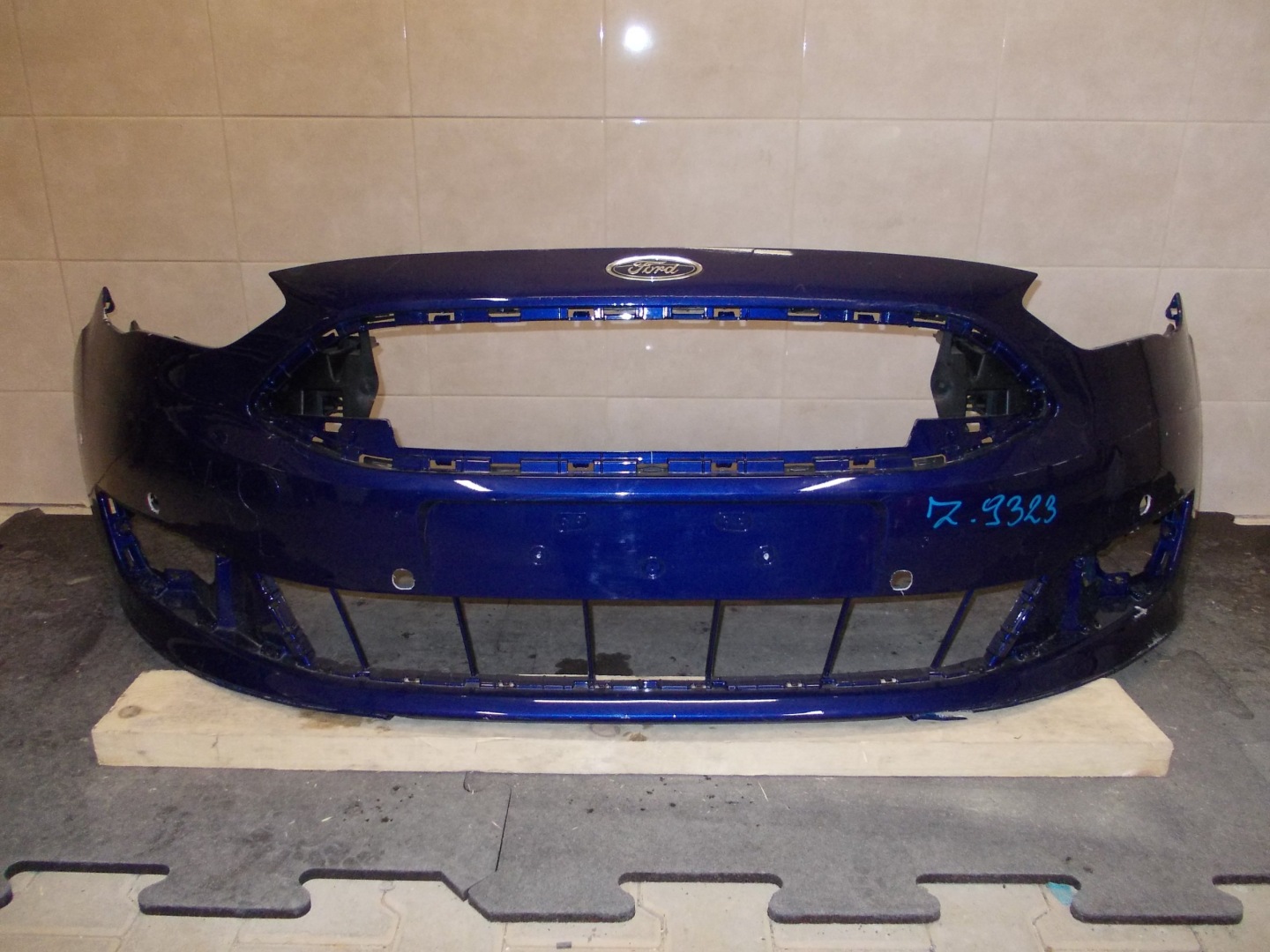 PARE CHOC AVANT FORD C MAX 15