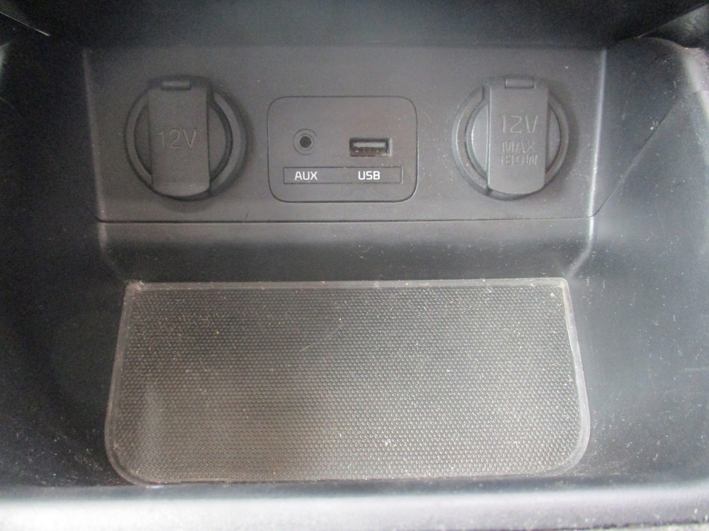 RÁM PANEL PREVODOV KIA CARENS