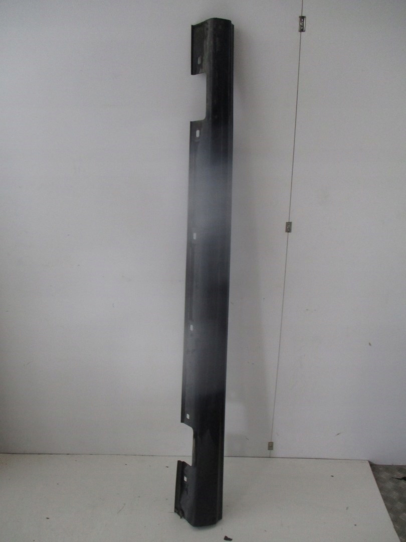 cap moulding threshold Mercedes B klasa 246 15r