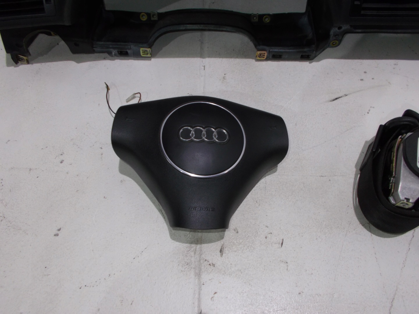 AUDI A4 B6 B7 dashboard panel airbags airbag tension belts KOMPLET