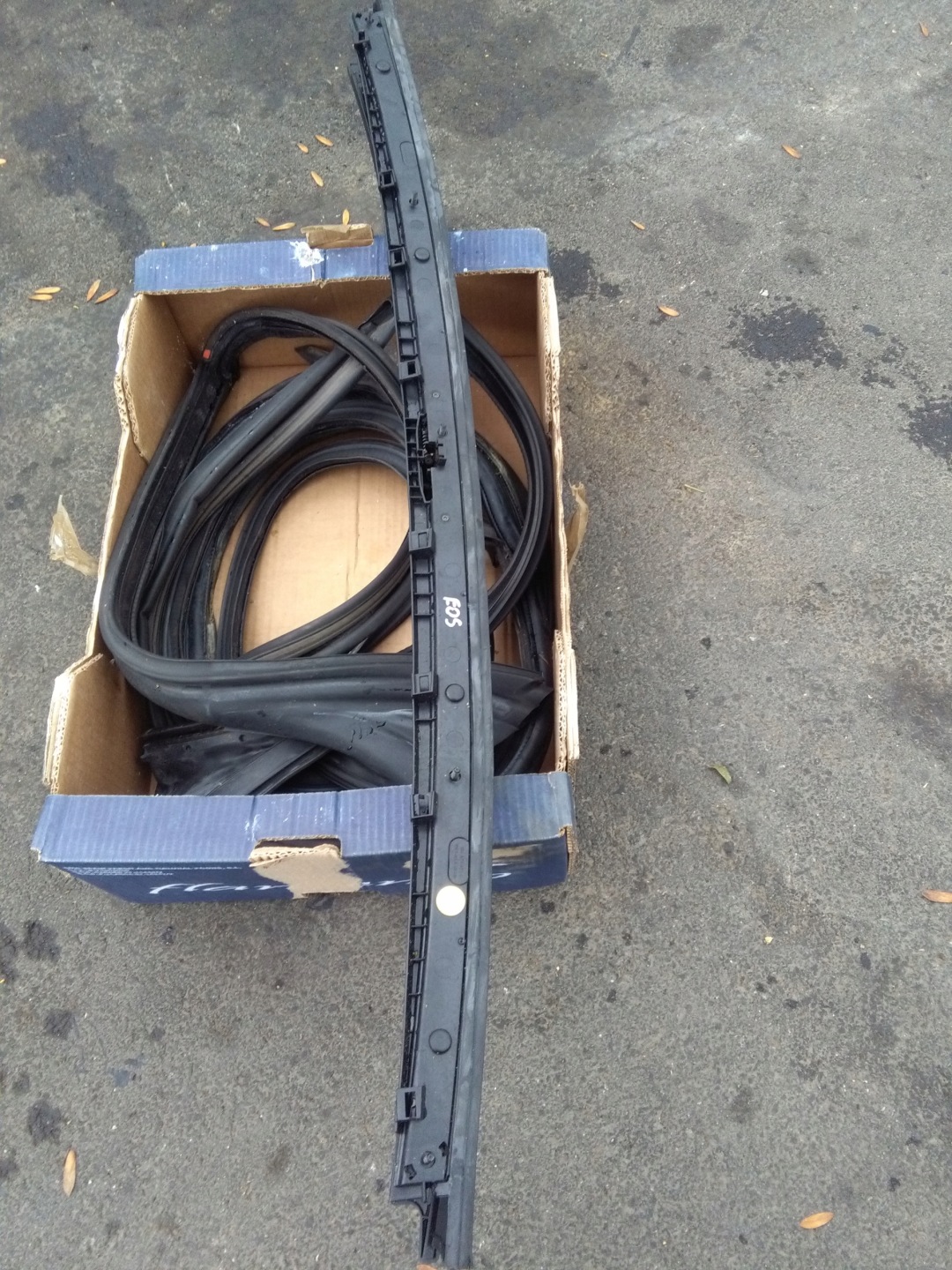 Blende Abdeckung WIATROLAP Frontverkleidung 1Q0877651D VW EOS
