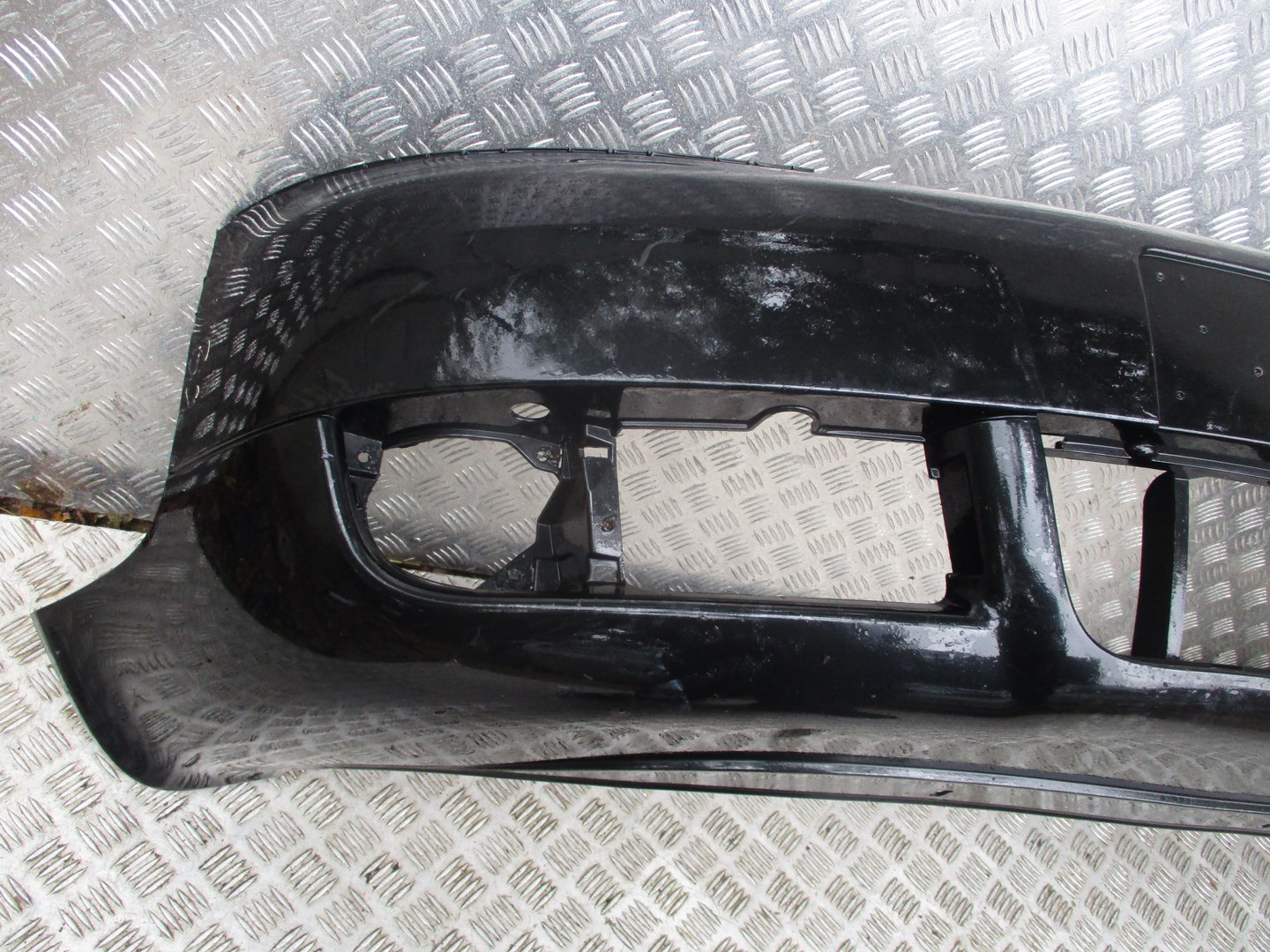 bumper Audi A6 A-6 4B0 below xenon front
