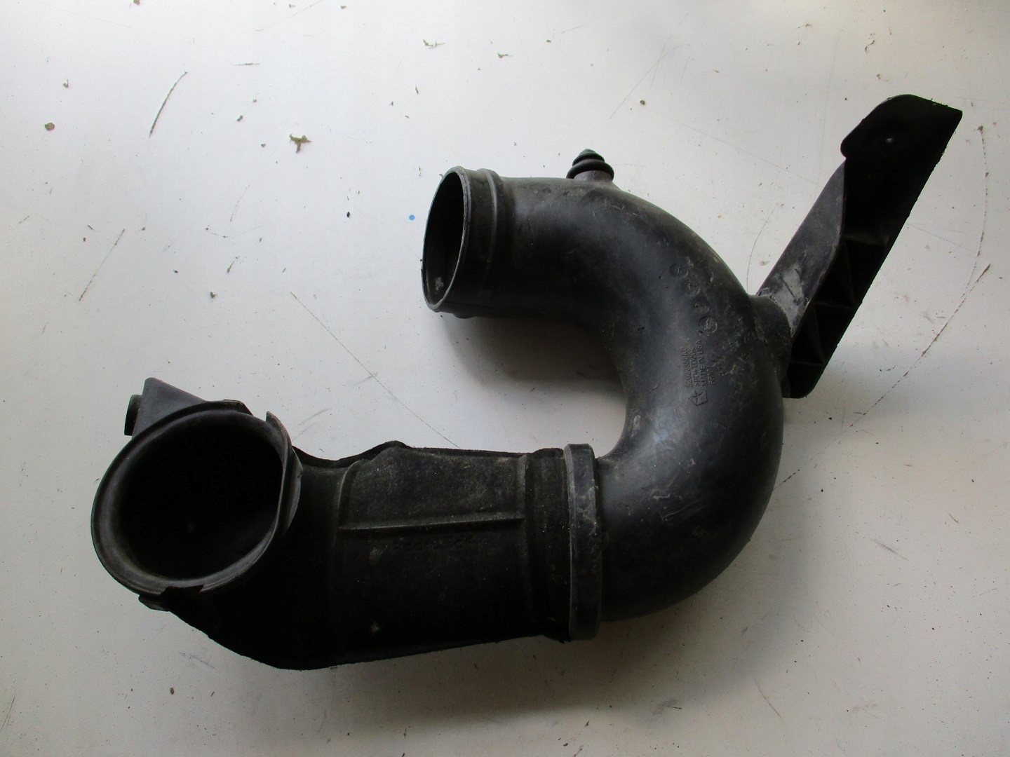 hose pipe Jeep Cherokee 2,0D 14R