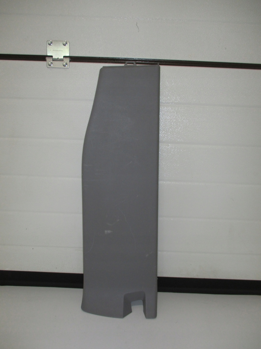 side SLUPKA right DOL VW T5 7H0867292DE