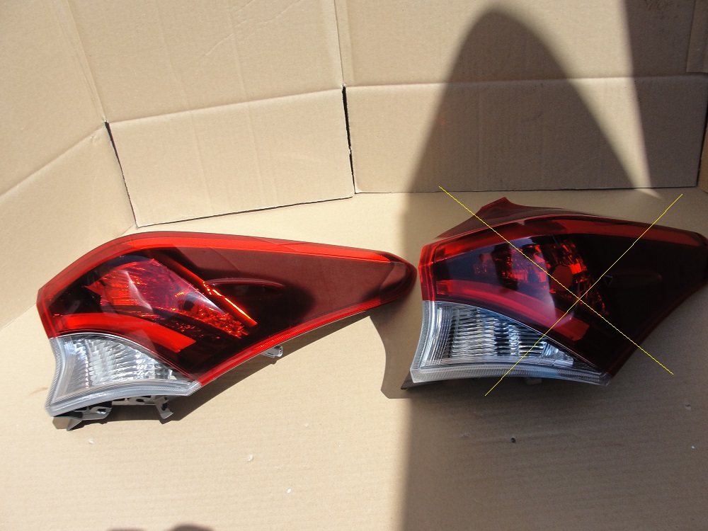 Toyota Auris E150 Rückleuchte Rearlamp - Thumbnail 1