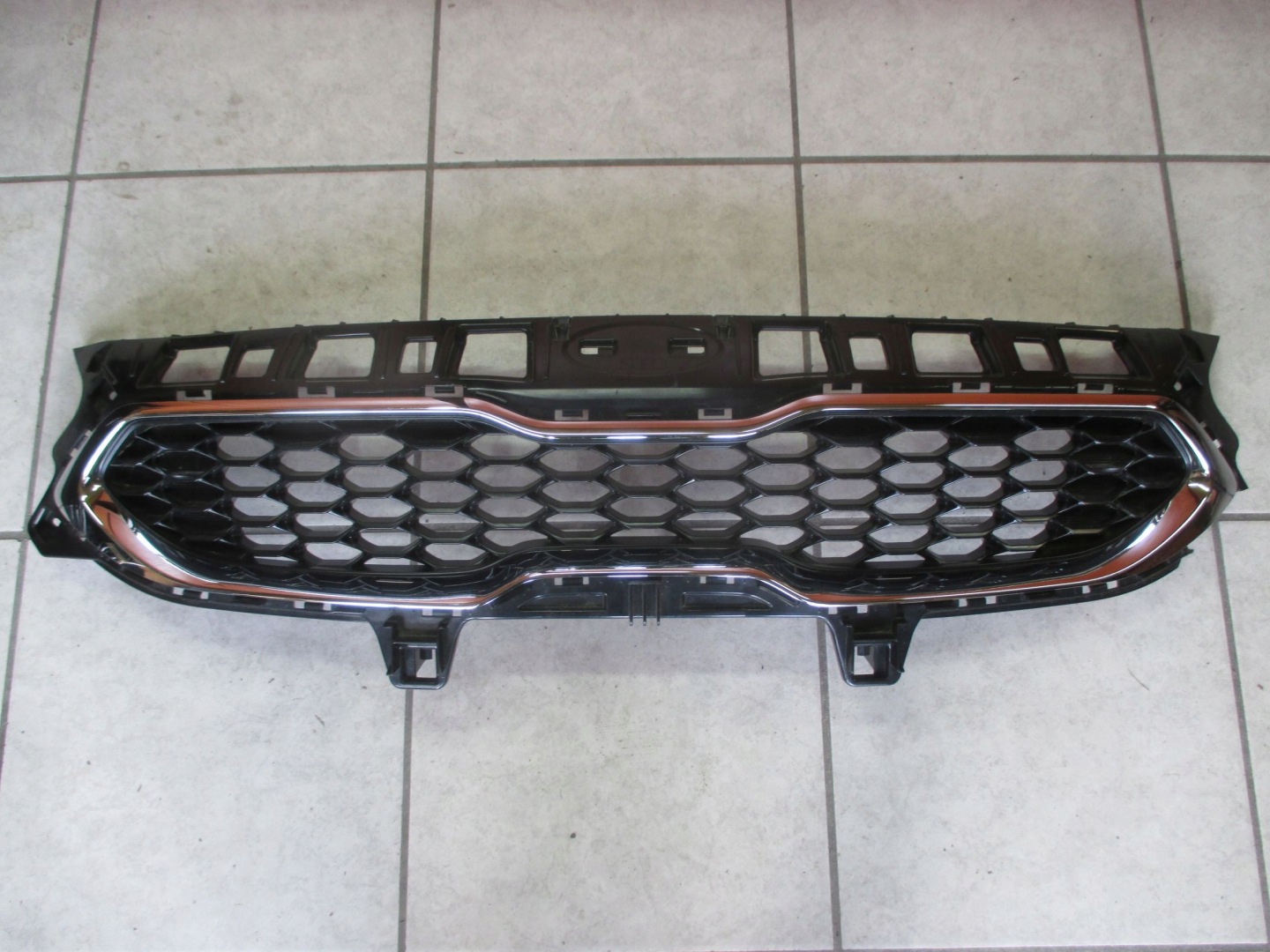 Kia Ceed CD Kühlergrill FRONTGRILL Kühlergitter - Thumbnail 1