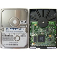 Pevný disk Maxtor 33073H3 | UNIQUE 11A | 30GB PATA (IDE/ATA) 3,5"