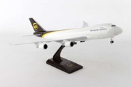 Model lietadla Boeing 747-400 UPS 1:200 Skymarks