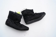 KOZACZKI DLA DZIEWCZYNKI Z FUTERKIEM 34 PRIMARK