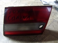 TOYOTA CARINA E PRAWA LAMPA