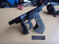 ZAMEK MASKI MERCEDES E KLASA 211 W211 2118800264