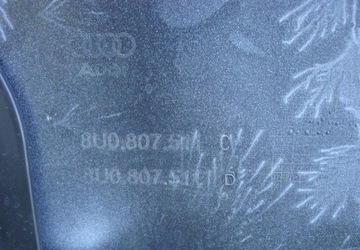 фото thumb №7, Audi q3 11-12r. верхняя накладка бампер зад