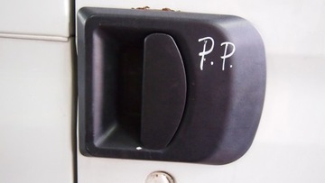 фото thumb №7, Дверь з 2008 iveco daily 99-12 ручка стекло планка