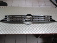 фото thumb №1, Решётка радиатора решётка радиатора vw touran ii 2015r- 5ta