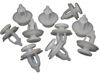 фото thumb №1, Кліпси штифти оббивка кришки багажника peugeot 406