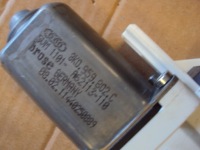 фото thumb №3, Моторчик окон правый audi a1 3d