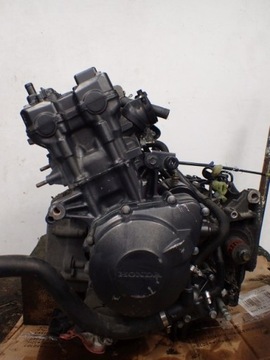 ДВИГАТЕЛЬ HONDA CBF 600 04-07 PC38