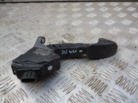 фото thumb №1, Toyota auris 1.8 гибрид 2013 педаль газа