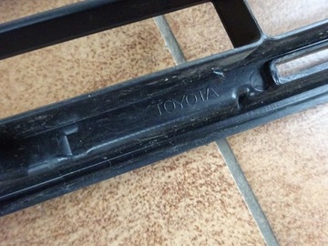 фото thumb №10, Toyota rav4 lift 2015- 15-18 решётка верхний бампера