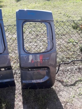 фото thumb №2, Дверь зад задние багажника правые dacia доккер