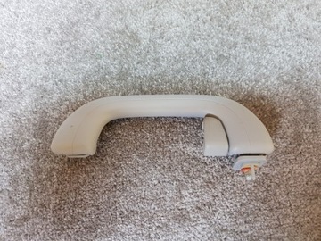 фото thumb №1, Hyundai i30 12- ручка кронштейн потолочный правый задняя