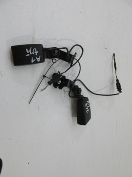 фото thumb №1, Замок замки ремней задняя audi a1 8x0