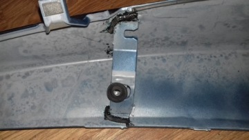 фото thumb №3, Накладка молдинг крышки задняя toyota auris 2 ii 15-