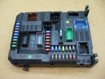 Peugeot 208 1,6 E-HDI BSI Fuse Box