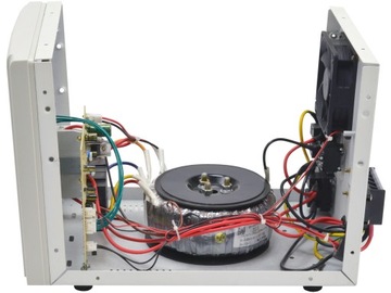 СТАБИЛИЗАТОР НАПРЯЖЕНИЯ ТОКА AVR 5000ВА для генератора