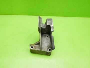 фото thumb №1, Кронштейн лапи двигателя citroen xsara picasso 2.0hdi