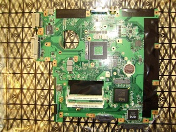 Fujitsu Siemens Amilo Pro V8210 płyta główna