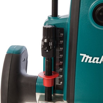 MAKITA RP2303FC01 ФРЕЗЕРНО-ФРЕЗЕРНЫЙ СТАНОК + ВТУЛКИ - Makita RU