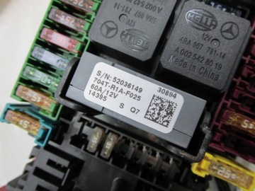 фото thumb №4, Коробка предохранителей mercedes w246 w176