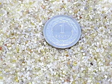 PIASEK KWARCOWY ŻWIREK BEŻOWY JASNO BRĄZOWY ODCIEŃ BRĄZOWY BEŻ fi.1mm 24 KG