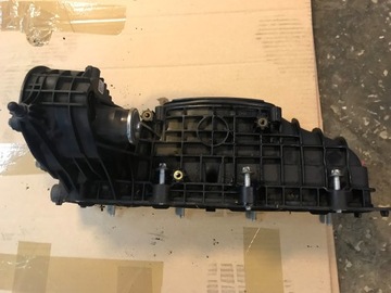 фото thumb №6, Mercedes a klasa w176 коллектор всасывающий двигатель крышки