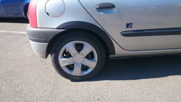 фото thumb №3, Накладки крыла крыльев renault clio 2 5d kpl