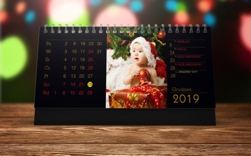 Настольный фотокалендарь 22 х 10 см с вашими фотографиями, вашими праздниками