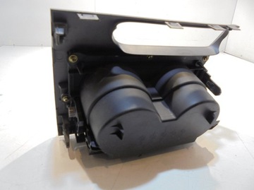 фото thumb №5, Бардачок подставка na кружки mazda 6 02' gj6a64361