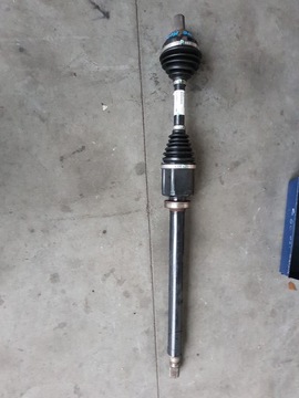 Полуось правая volvo s60 s80 v70 30711537 fwd фото №1