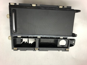 Держатель бардачок чашки vw passat b8 3g0862531e фото №1