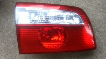 Mazda 626 98-03 универсал лампа левая зад задняя фото №1