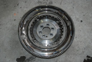 Skoda karoq 1.0tsi колесо маховики оригинал фото №1