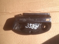 BMW 3 E90 стопор правый фонарь