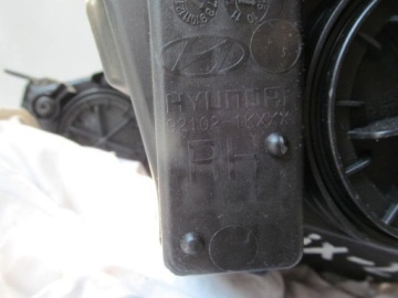 Hyundai ix20 92102-1KXXX фара правая