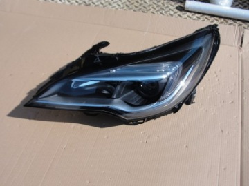 Фара левая opel ASTRA V 5 led