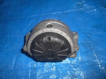 Кронштейн подушка двигателя audi a4 a5 8k0199381pd, фото