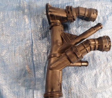 Vw audi seat 1.6 tdi coolant flange 04l121071e, фото